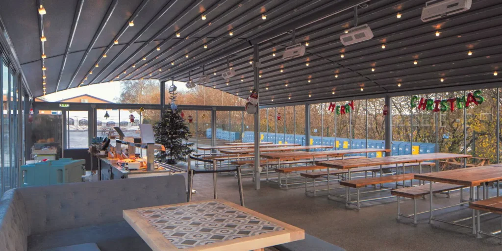 kingsmead school retractable roof canopy