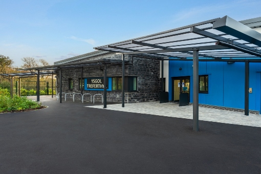 ysgol treferthyr school canopy